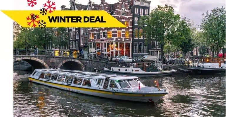 Amsterdam: Top Highlights Canal Cruise - with Hot Choco